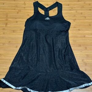 Adidas aeroready Y dress (L)